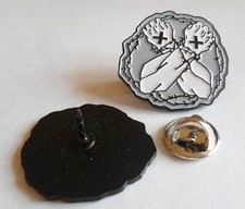 STRAIGHT EDGE FISTS PIN MBA