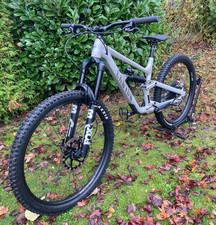 Canyon Torque AL Größe L RAW Silber Mountainbike Park-Bike Bremse Magura MT 7