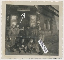 Foto Saarbrücken Gasthof Schlachthof Schild Walsheimer Bier, Soldaten 2.WK(468n)