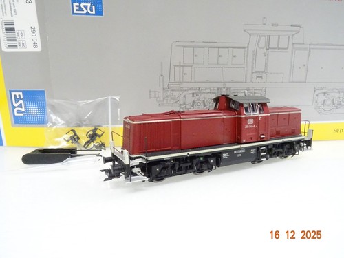 Esu 31233 diesellok 290 - h0,