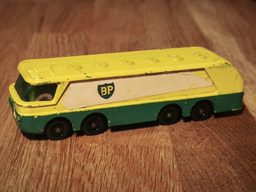 Petrol tanker matchbox - tanker,