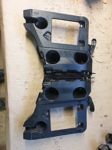 Audi a7 halter - audi,