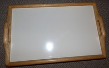 Altes Multifunktions-Tablett, Bett-Tablett, Arbeitspult-Tablett