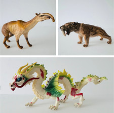 Schleich 70446 Auruun Chinesischer Drache Macrauchenia Säbelzahntiger Urzeittier