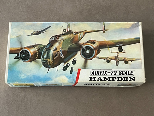 Airfix hampden red stripe - red,