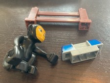Lego Duplo Affe, Zaun und Polizeilicht