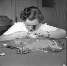 First female master watchmaker