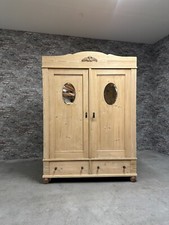 Wohnzimmerschrank -