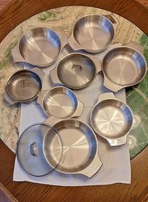 Edelstahlschüsseln von WMF, teilweise mit Deckel, gebraucht, sehr guter Zustand