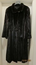 Echter Nerzmantel NEUWERTIG