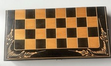 Altes Schachspiel, das Brett