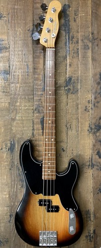 Fender precision bass - fender, mike