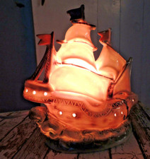 Rauchverzehrer-Schiff mit Beleuchtung-C&H--22x21cm-