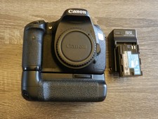 Canon EOS 7D 18.0 MP Digital