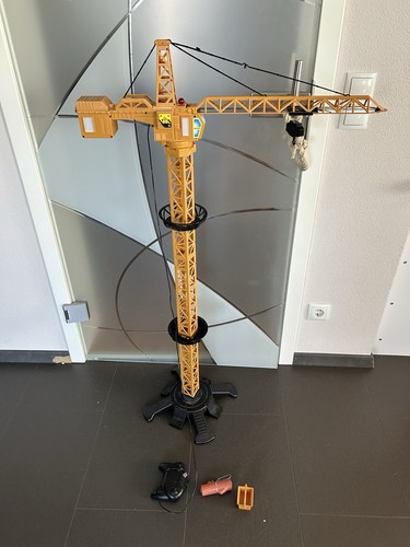 Spielzeugkran