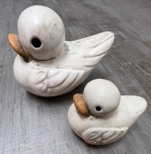 2 hübsche kleine Enten Vögel Keramik Ton Deko Dekoration Tiere