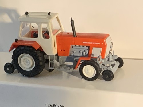 Traktor als 2wege fahrzeug - zt,
