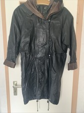 Schwarz / Brauner Ledermantel