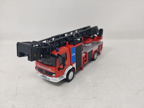 Lastwagen feuerwehr mercedes - feuerwehr,