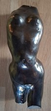 Handgetöpferte Figur