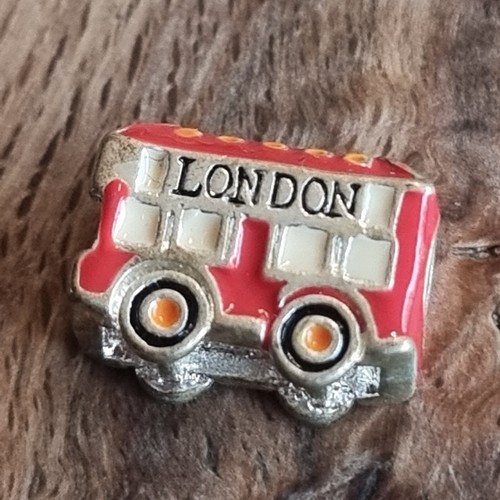 Charm bead bus london - bead,