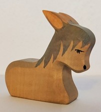 Krippenfigur-  Der Esel - 8 cm hoch - Margarete Ostheimer  90er Jahre; sehr gut 