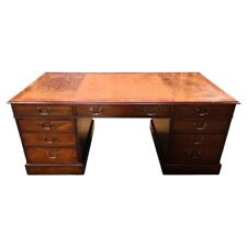 Q' Großer klassischer