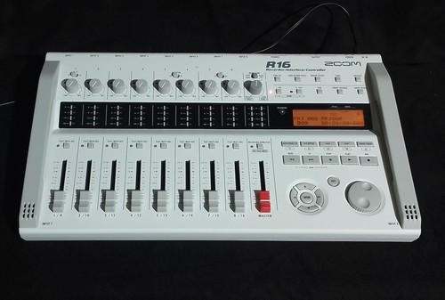 Zoom r16 digitalrecorder - r16,