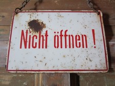 ALTES METALL SCHILD Nicht