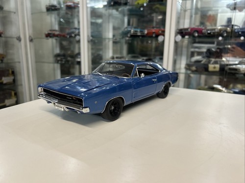 1968 dodge charger ertl - 1968,