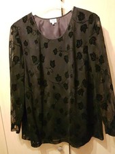 Elegantes Shirt schwarz  Gr.46         AGS