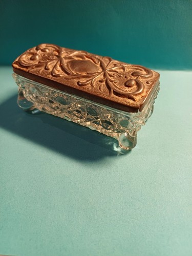 Altes glasschälchen mit - altes,