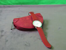 Rote Geldbörse + Uhr