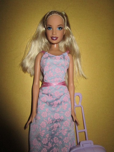 765 blonde barbie - b-765), mattel