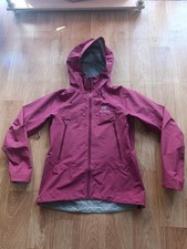 Arc’teryx Beta SL Gore-Tex