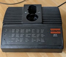 Atlas Copco UCS Schnellladegerät Ladegerät 12 Min AEG Ladestation top Zustand 