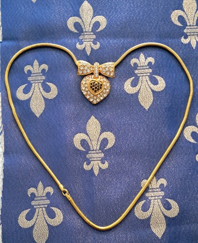 Kette mit herz und schleifchen - kette,
