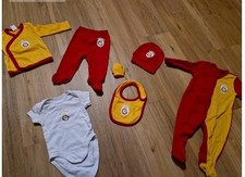 Babasının Aslanı" Baby-Set 7 teile – Perfekt für kleine Galatasaray-Fans!