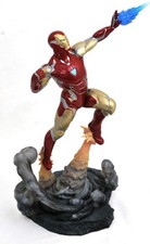 Diamond Select Toys Marvel