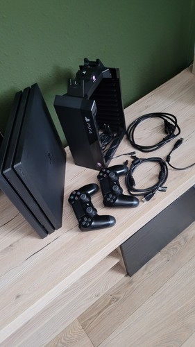 Playstation pro 1tb - 4,