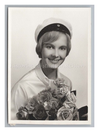 Junge frau mit - junge, altes