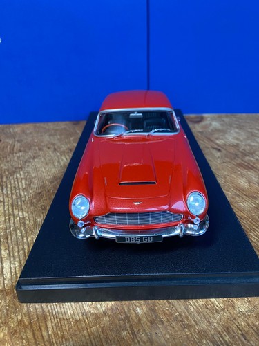 Aston martin db5 - 1964,, red