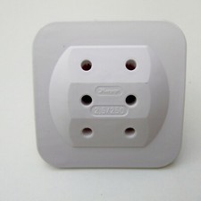 Mehrfachsteckdose für 3 - mehrfachsteckdose,