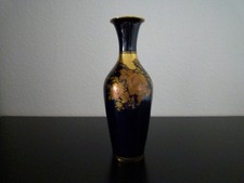 Vase Echt Kobalt mit Gold Blumenmuster Kronach Kunst Bavaria Porzellan, H 24 cm