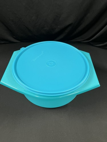 New tupperware large tortilla - new,