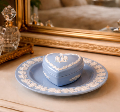 Wedgwood blau jasperware herz - wedgwood,
