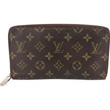 Louis Vuitton Monogram Canvas