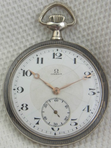 Eine schöne alte taschenuhr - eine,