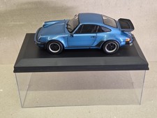 Modellautos 1:18 Norev 187539