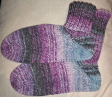 Wollsocken, Stricksocken, selbstgestrickte Socken, lila-blau, 4-fach, Gr. 39-40